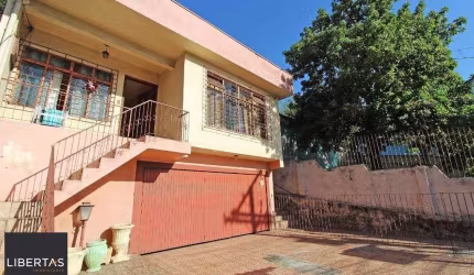 Casa para Venda - 280m², 4 dormitórios, sendo 1 suites, 4 vagas - Bom Jesus