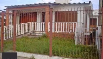 Casa para Venda - 218m², 5 dormitórios, sendo 1 suites, 2 vagas - Vila Nova