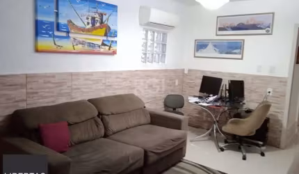 Casa para Venda - 140m², 5 dormitórios, 2 vagas - Cavalhada, Porto Alegre