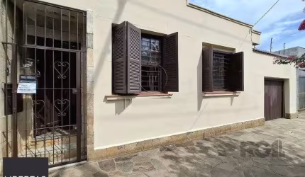 Casa para Venda - 90m², 2 dormitórios, 4 vagas - São Geraldo