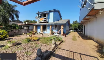 Casa para Venda - 381m², 3 dormitórios, sendo 1 suites, 6 vagas - Belém Novo