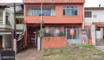 Casa para Venda - 220m², 3 dormitórios, sendo 2 suites, 2 vagas - Coronel Aparíc
