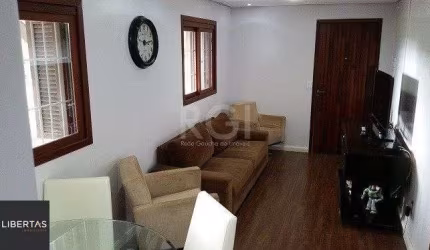 Casa para Venda - 70m², 2 dormitórios, 3 vagas - Ponta Grossa