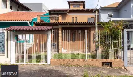 Casa/Sobrado  4 dormitórios com piscina