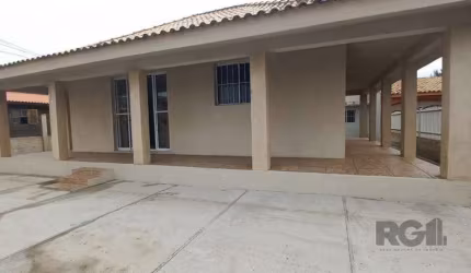 Casa em Pinhal - 5 dormitórios - FINANCIÁVEL
