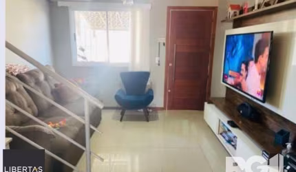Sobrado 2 dormitórios à venda Jardim Leopoldina Porto Alegre/RS