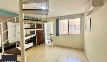 Cobertura no Partenon de 3 dormitórios vaga e terraço para alugar