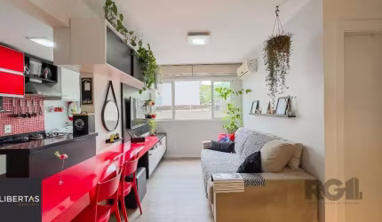 Apartamento a venda no bairro Passo da Areia com dois dormitórios.