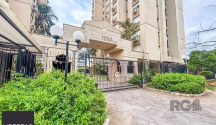 Apartamento de 03 dormitórios no Bairro Azenha Porto Alegre/RS