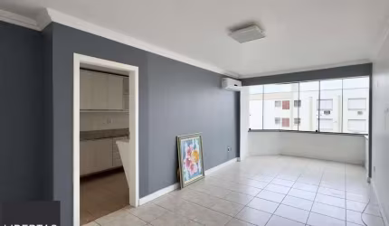 Apartamento 2 dormitórios à venda Centro Histórico Porto Alegre/RS