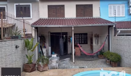 Casa 3 dormitórios à venda Rubem Berta Porto Alegre/RS
