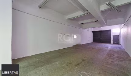 Loja para Venda - 217.52m², 0 dormitórios, Floresta