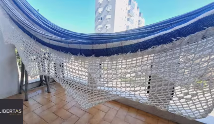 Apartamento  com sacada,  dois dormitórios e 1 vaga bairro Petrópolis -  Porto A