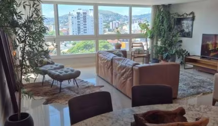 Ótimo apartamento na Medianeira de 3 dormitórios e 2 vagas