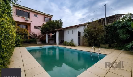 Casa 4 dormitórios à venda Teresópolis Porto Alegre/RS