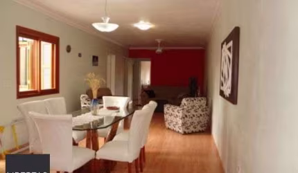 Casa para Venda - 330m², 4 dormitórios, sendo 1 suites, 3 vagas - Santana