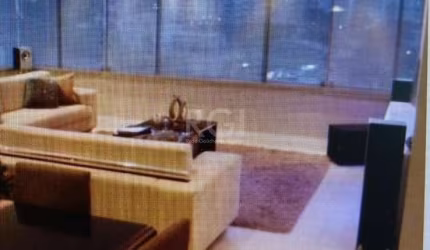 Apartamento para Venda - 94m², 3 dormitórios, sendo 1 suite, 2 vagas - Passo da
