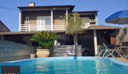 Casa para Venda - 250m², 3 dormitórios, sendo 1 suites, 5 vagas - Santa Rosa
