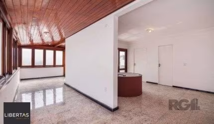 Vende-se bela cobertura de 122m², 2 quartos 2 vagas, desocupado - Auxiliadora