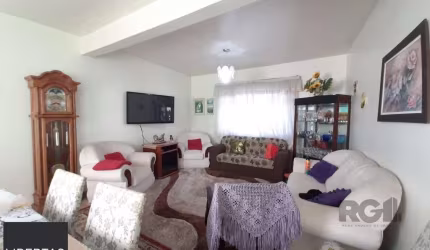 Casa 4 dormitórios à venda Santana Porto Alegre/RS