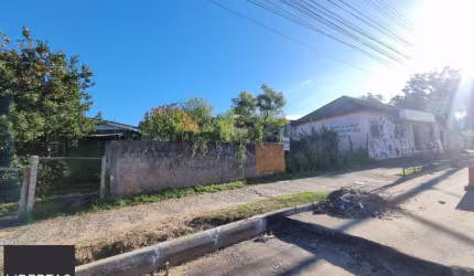 Terreno com 1.400m² na Juca Batista