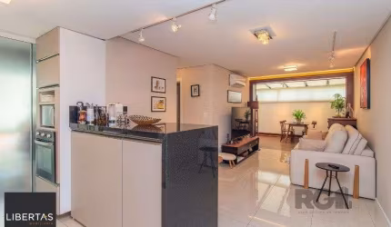 Apartamento 2 dormitórios à venda Rio Branco Porto Alegre/RS