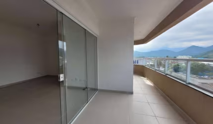 Oportunidade apartamento amplo Centro