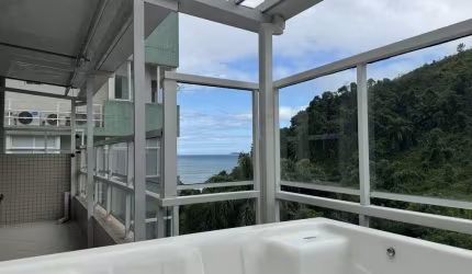 Linda cobertura na Praia Grande área nobre
