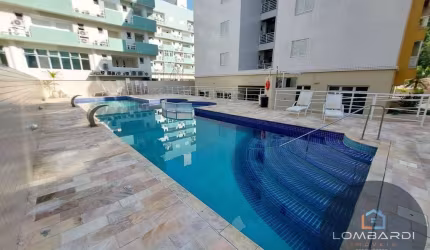 Amplo apartamento no Canto Nobre da Praia Grande !