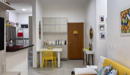 Apartamento á venda na Praia das Toninhas