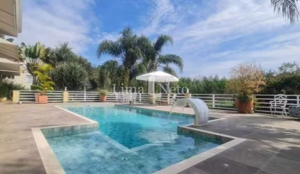 Casa com 600m2, piscina aquecida, pomar, Serra dos Cristais