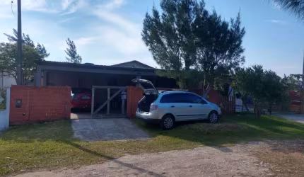 Casa alvenaria na praia de Cidreira RS