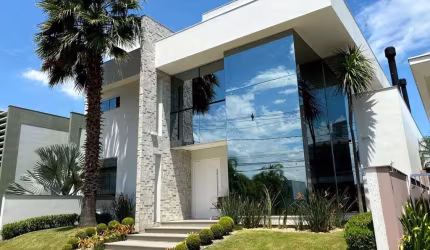 Sobrado Alto Padrão em condimínio Fechado em Canoas