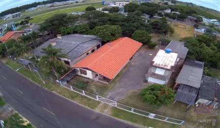 Casa em Madeira no Bairro Albatroz Osorio-RS
