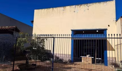 Sobrado com 215m² Localizado Rua Marques de Barbacena no bairro Niteroi Canoas