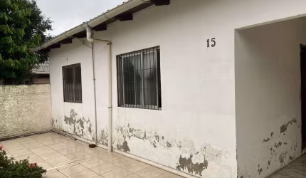 casa de Alvenaria com 2 dormitorios Rua Lindoia Bairro Niteroi Canoas RS