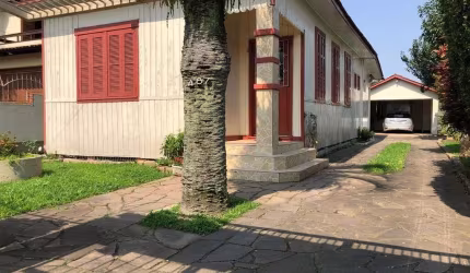 Casa á venda 4 quartos com 150,00 m² , bairro Niterói - Canoas