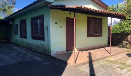 Casa á venda 4 Quartos , com 150 m² , bairro Niterói - Canoas