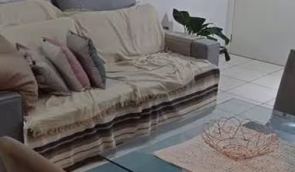 Apartamento Térreo 3 Dormitórios Condomínio Barcelona Rua Camboatás  Igara
