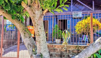 Casa de Madeira Com 3 Dormitórios Rua Frei Galvão Bairro Auxiliadora Gravataí RS