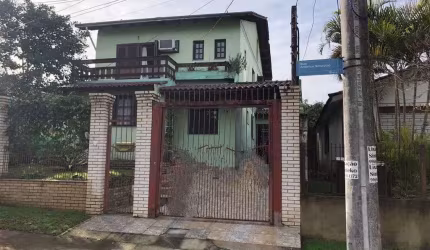 Sobrado na Rua americo Vespucio Bairro Nossa Senhora das Graças