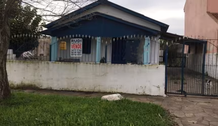 Casa de Alvenaria na Rua Primeiro de Maio Bairro Niterói  Canoas RS