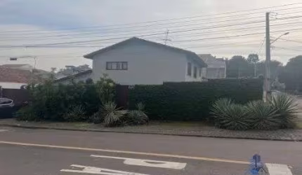 SOBRADO COM 3 QUARTOS NO BAIRRO GUABIROTUBA