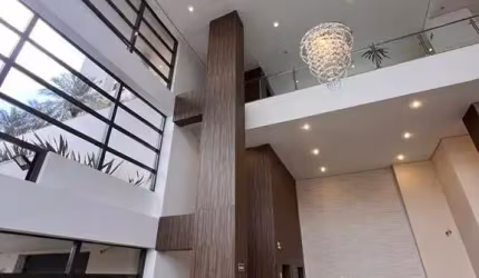 Condomínio fechado no bairro Capão Raso - VENDE-SE APARTAMENTO DE ALTO PADRÃO  EM CONDOMÍNIO CLUBE TODO MOBILIADO NO BAIRRO CAPÃO RASPO, CURITIBA/PR
