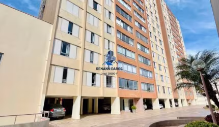 APARTAMENTO EM CONDOMÍNIO NO BAIRRO SÃO FRANCISCO - Vende-se incirvel apartamento desocupado de 3 quartos com 121m² construídos ensolarado em andar alto próximo ao Hospital de Olhos do Paraná  localiz