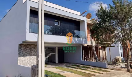 Casa com 3 suítes, sendo 1 master, 5 banheiros, garagem pra 4 carros, à Venda no Condomínio Terras de São Francisco, Éden, Sorocaba/SP