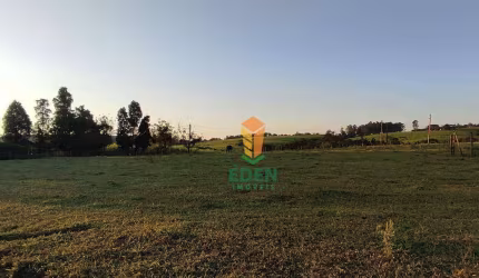 Sítio São José de 31.000 metros quadrados, conta com pequena casa de 3 quartos, oportunidade única, Bom Retiro em Porto Feliz/SP
