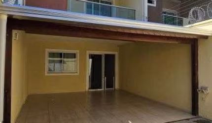 Casa Duplex com 4 quartos e moveis fixos projetados no Eusébio!
