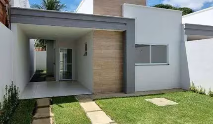 Casas planas com excelente espaço e qualidade! No Eusebio.