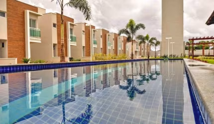 Casas em condomínio com lazer amplo para sua família! 3 quartos e 2 vagas no Eusébio-CE